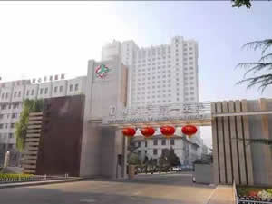 典型工程案例1—— 蘭州大學(xué)第一醫(yī)院營(yíng)養(yǎng)樓排油煙系統(tǒng)清洗維保項(xiàng)目